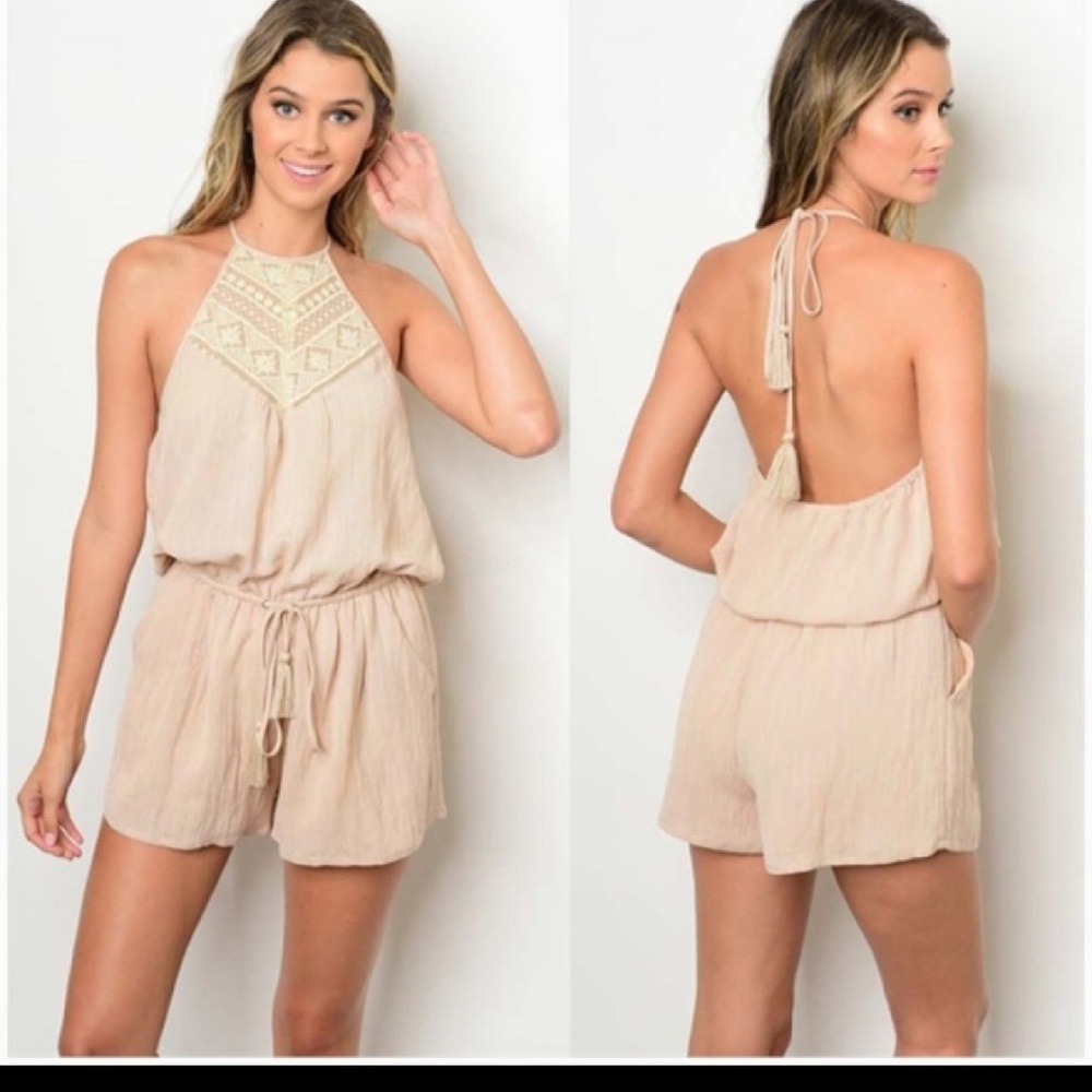 🔷Last One🔷  Nude Halter Romper🎀